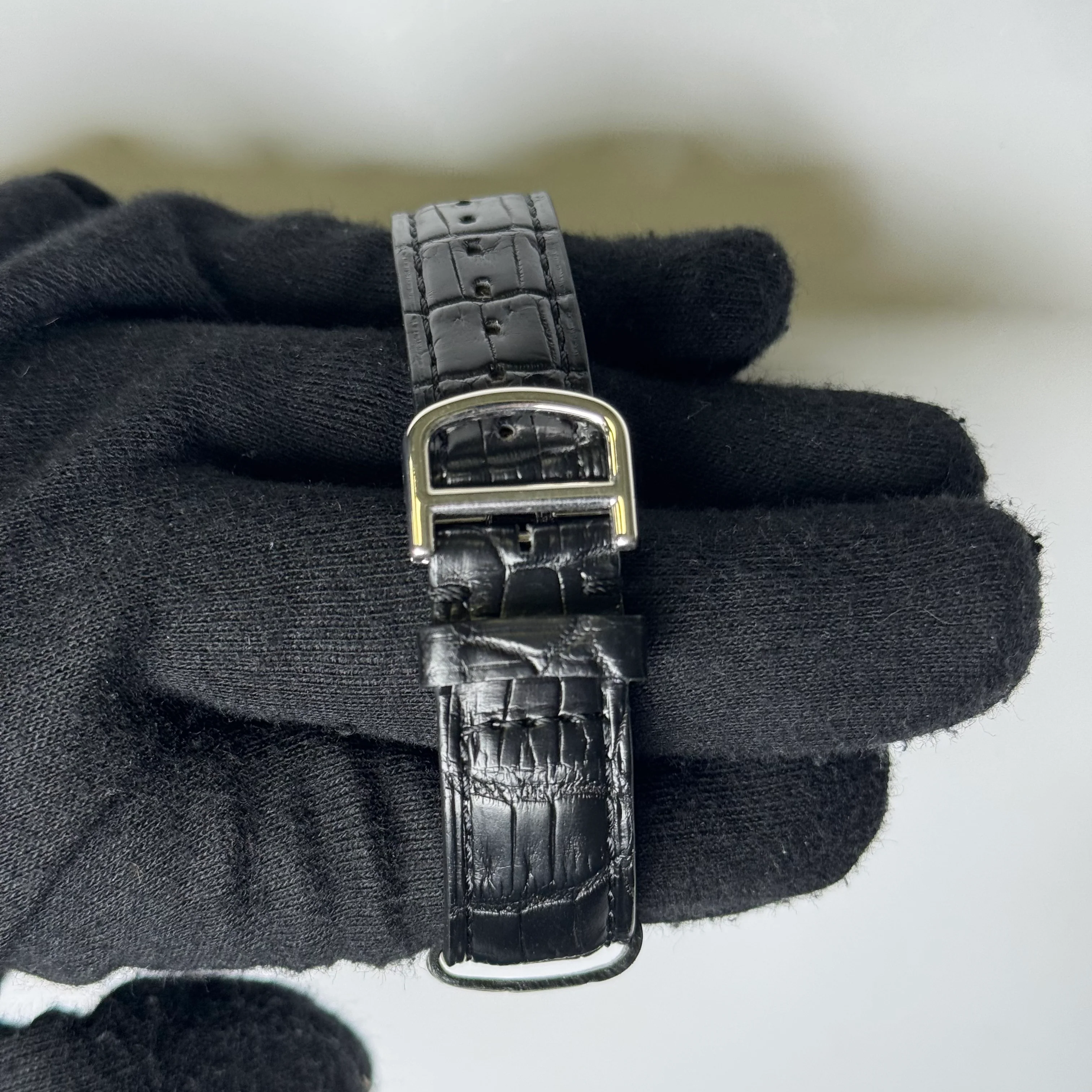 Cartier Ronde Louis 28mm 18K White Gold Cream Roman Dial Watch Factory Diamond Bezel With Black Leather Strap REF# 2887 - Image 4