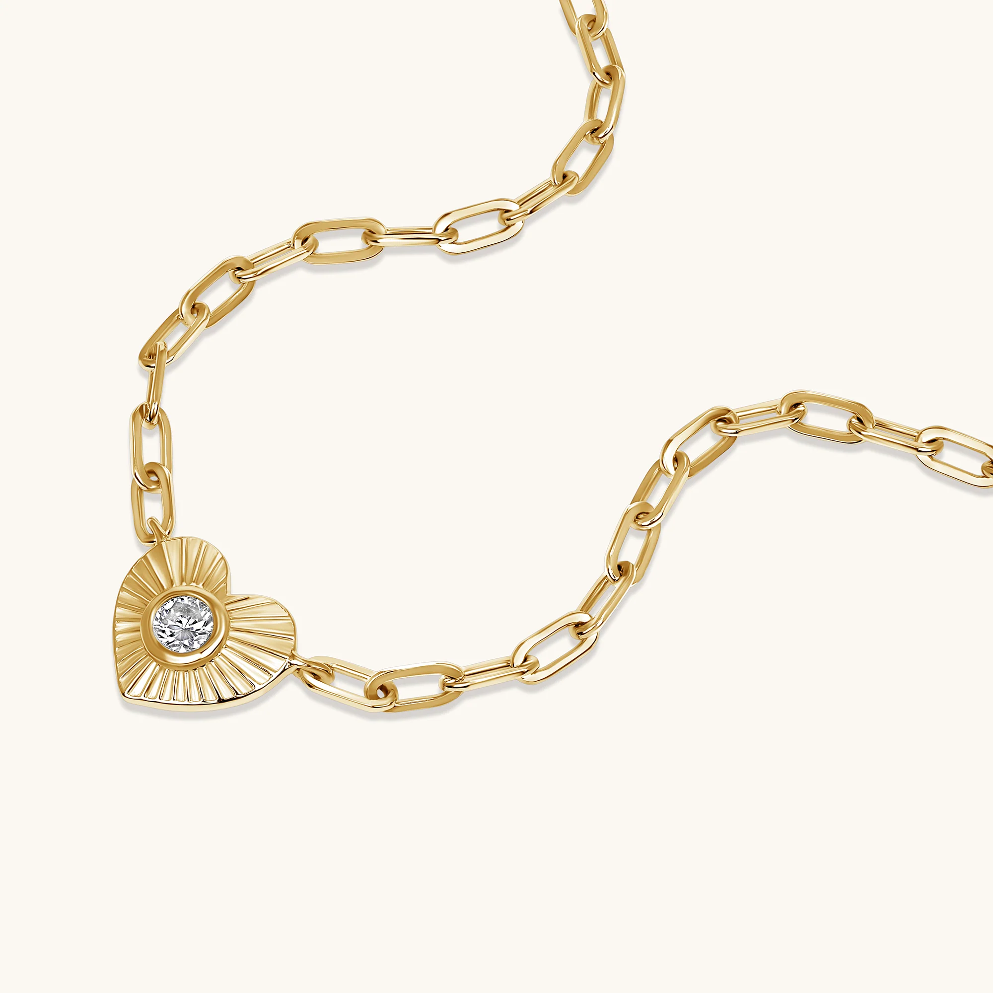 Diamond Fluted Heart Chain Necklace - Image 3