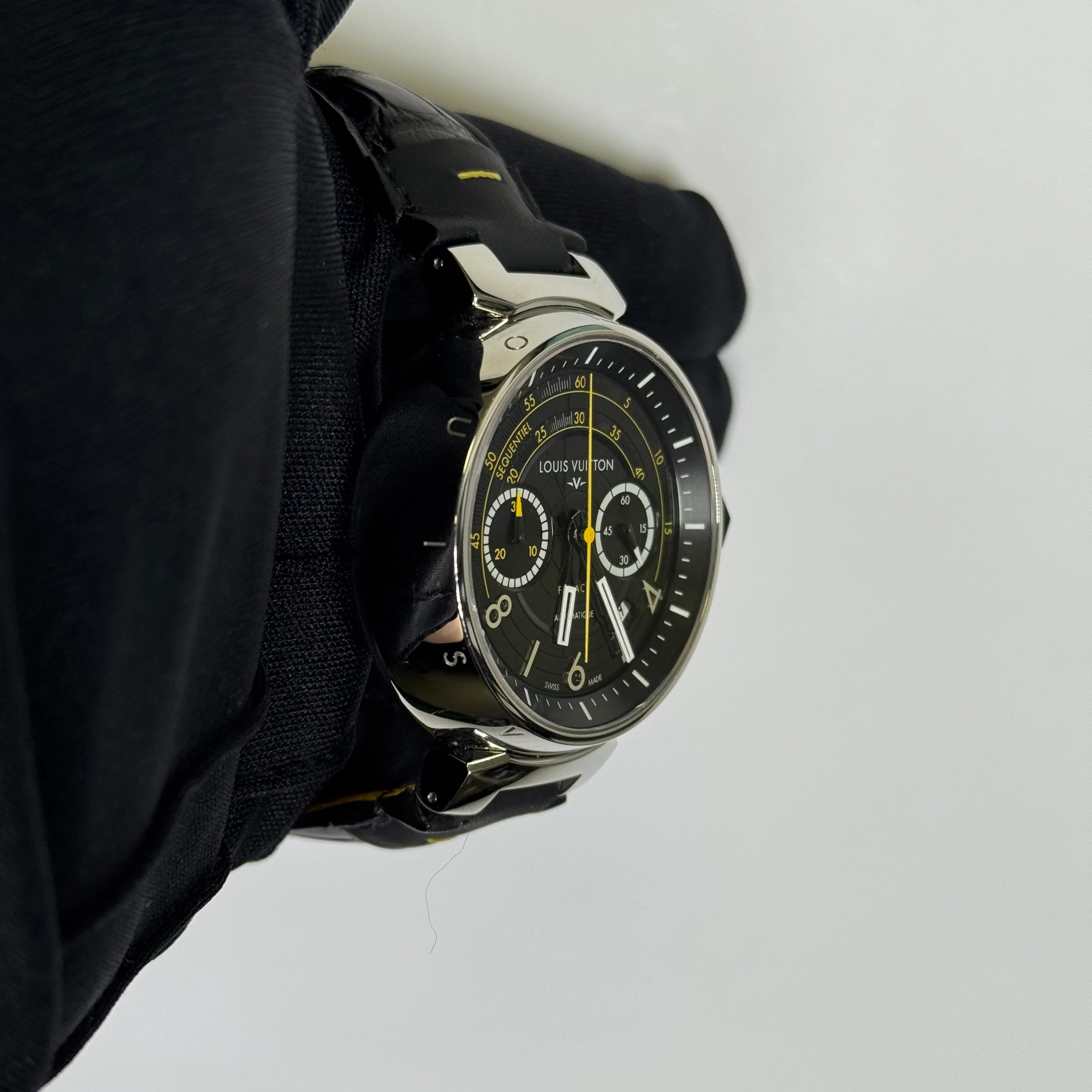 Louis Vuitton Tambour 44mm Black Dial Watch Ref# Q102B - Image 3