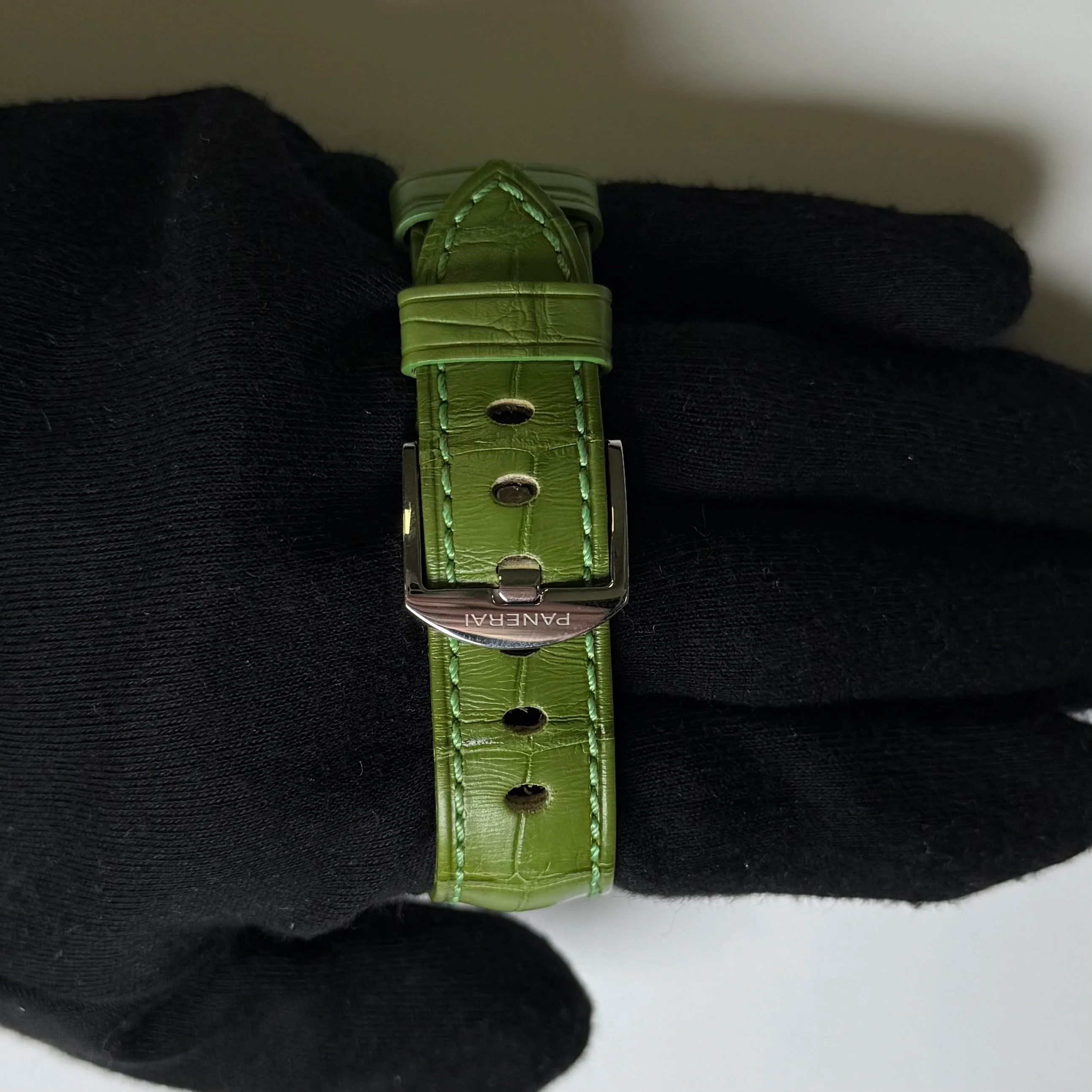 Panerai Radiomir 40mm Black Dial Watch Ref# PAM00068 - Image 4