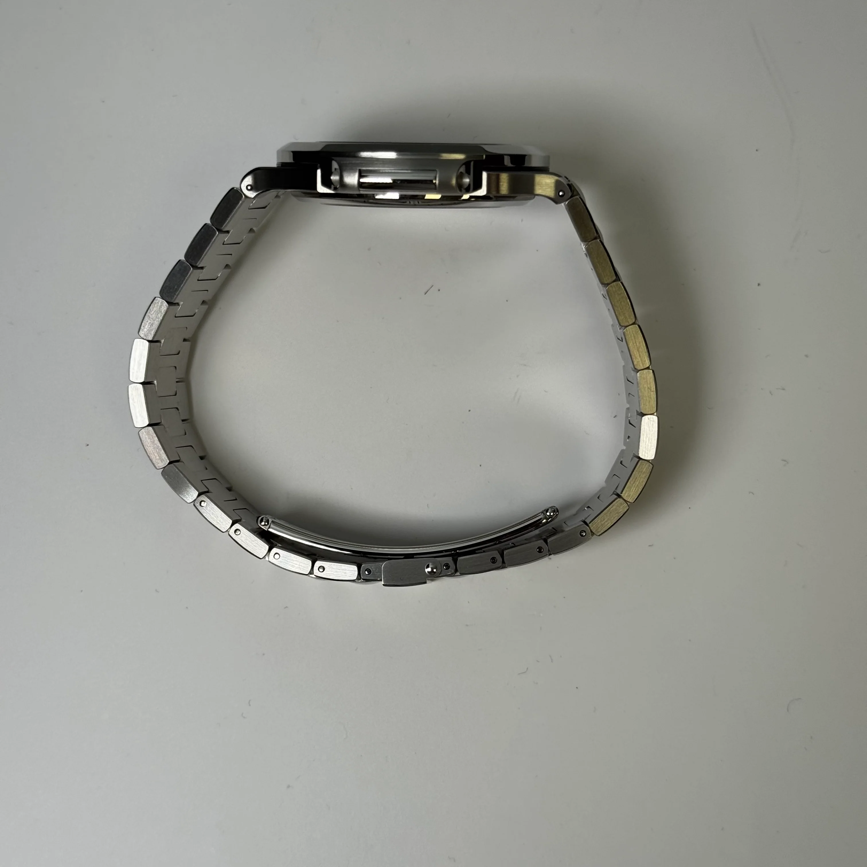 Patek Philippe Nautilus 40mm Green Dial Watch Ref# 5711/1A-014 - Image 5