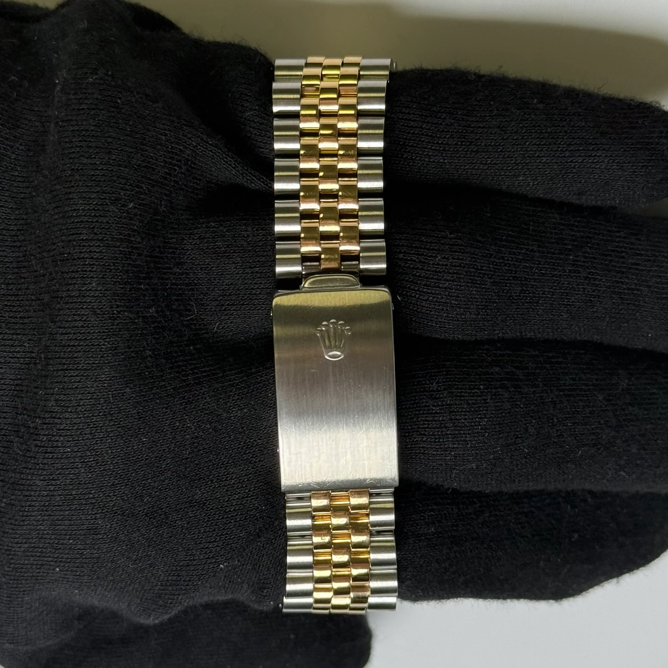 Rolex Datejust 36mm Champagne Linen Dial Watch Ref# 16013 - Image 4