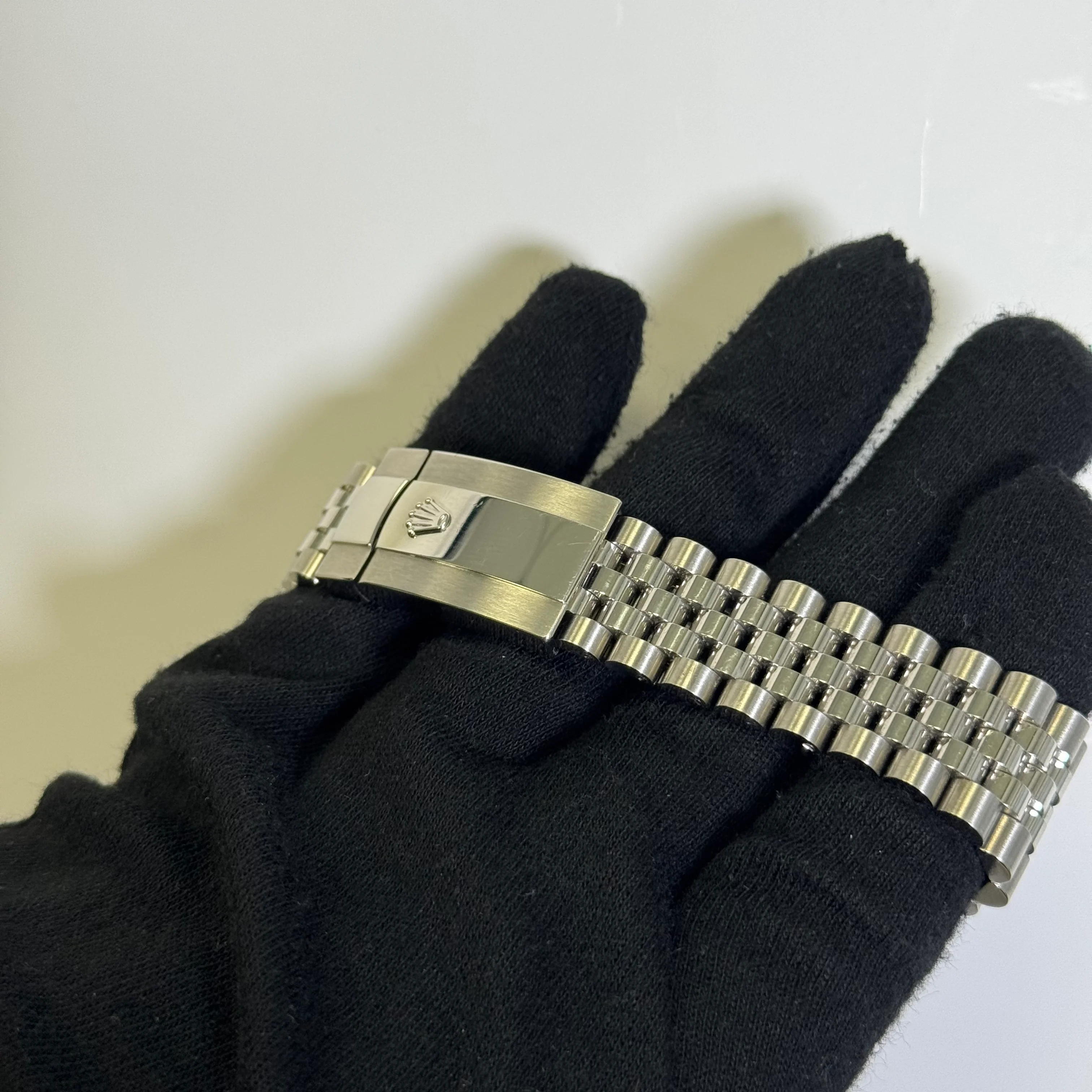 Rolex Datejust 41mm Blue Dial Watch Ref# 126334 - Image 4