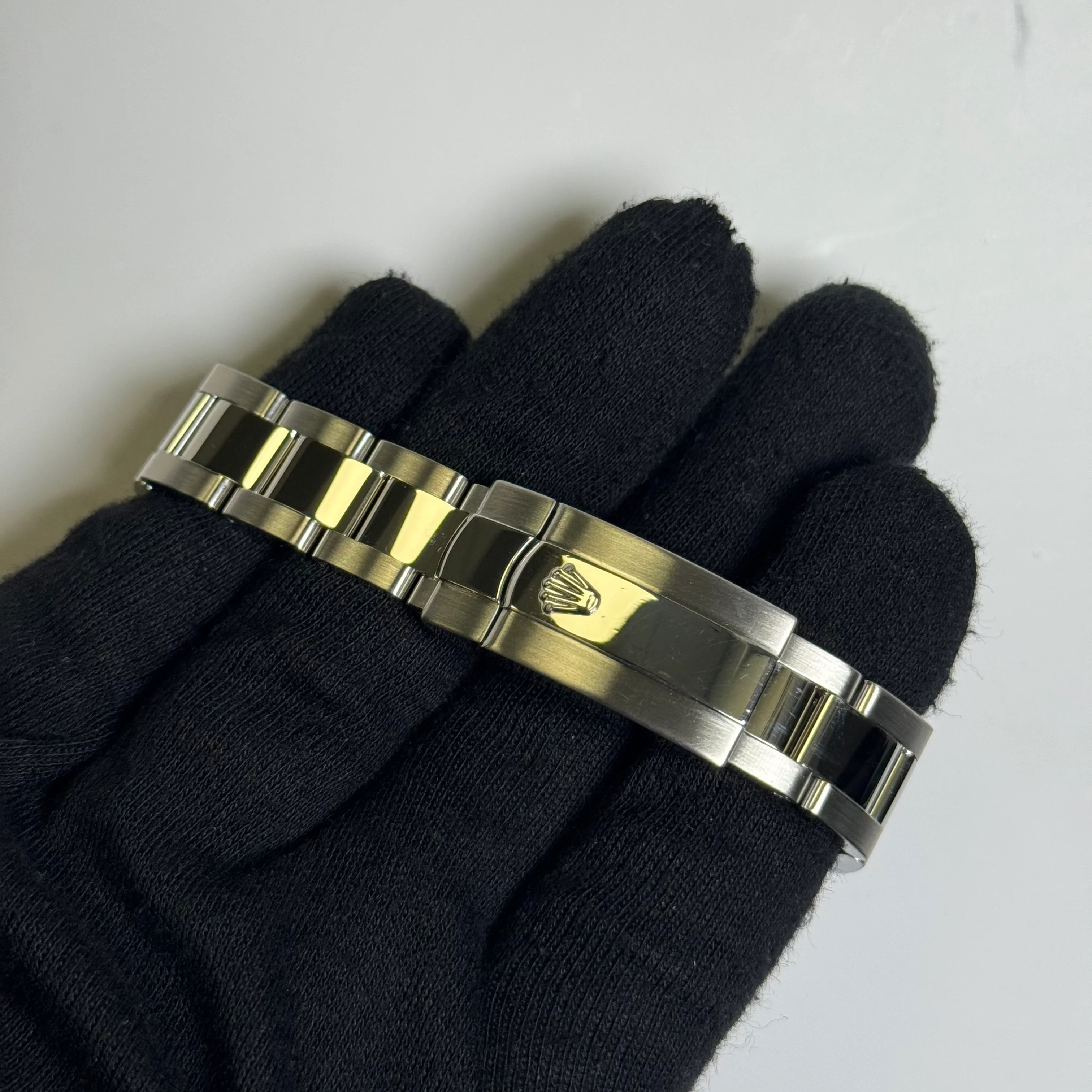 Rolex Datejust Stainless Steel 31mm Silver Roman Dial Watch Reference# 178240 - Image 4