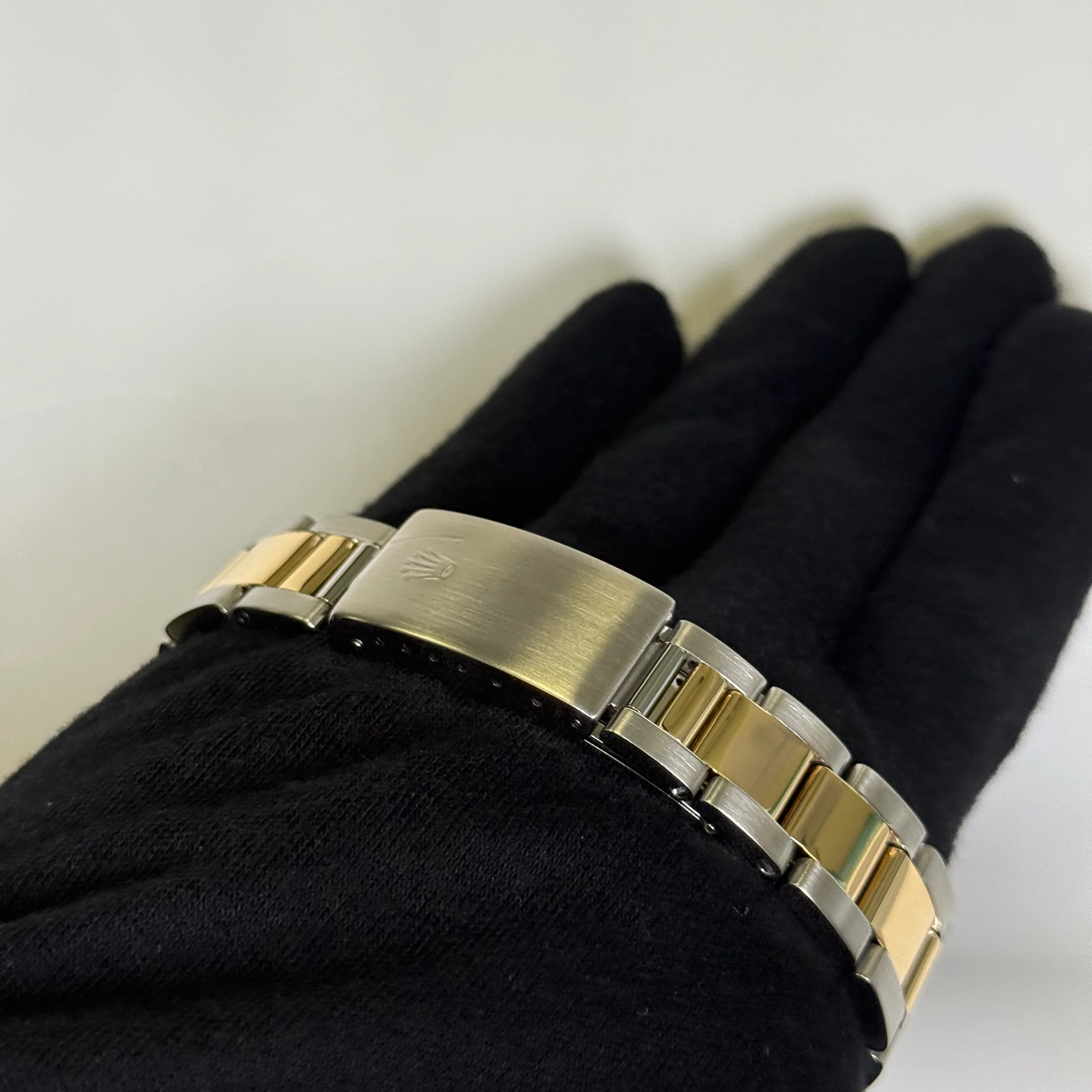 Rolex Daytona 40mm White Dial Watch Ref# 116523 - Image 4