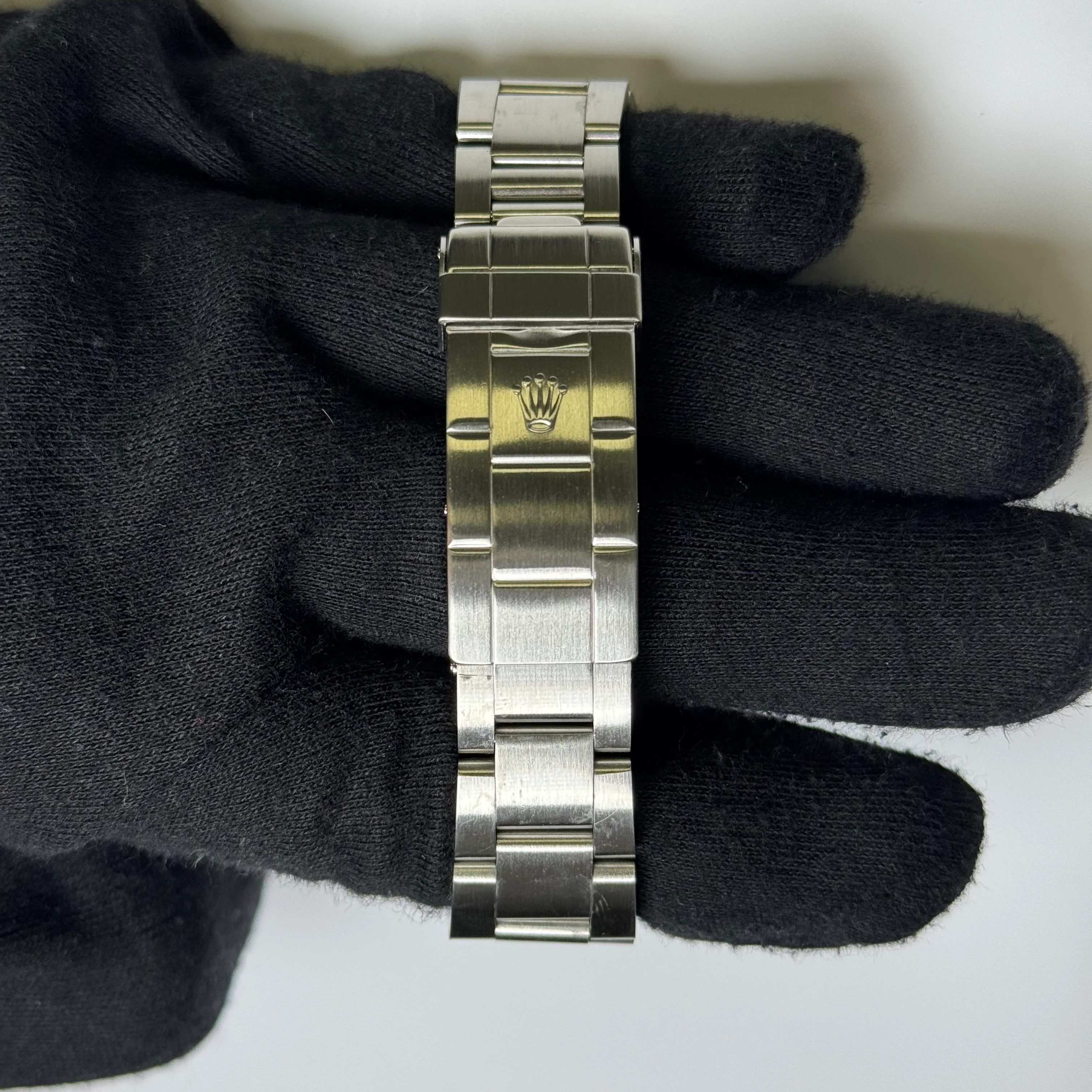Rolex Submariner 40mm Black Dial Watch Ref# 14060 - Image 4