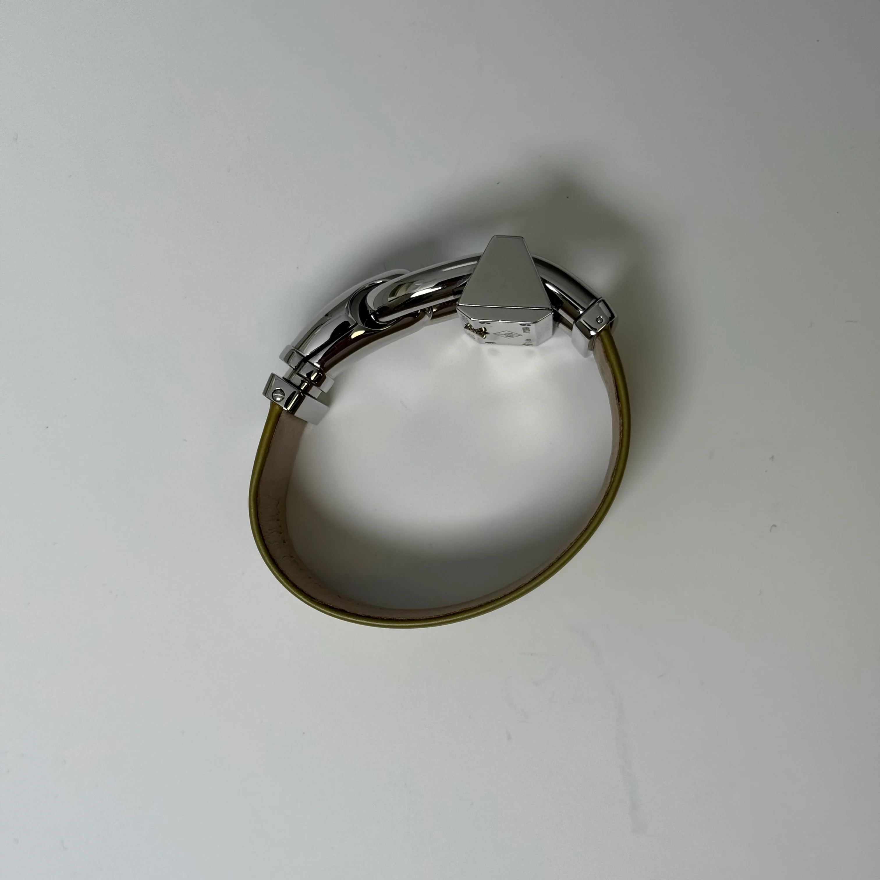 Van Cleef Cadenas 26x13mm Silver Dial Watch Ref# 129194 - Image 5